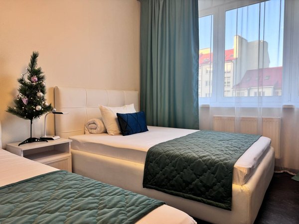 photo_5321096886838038849_y