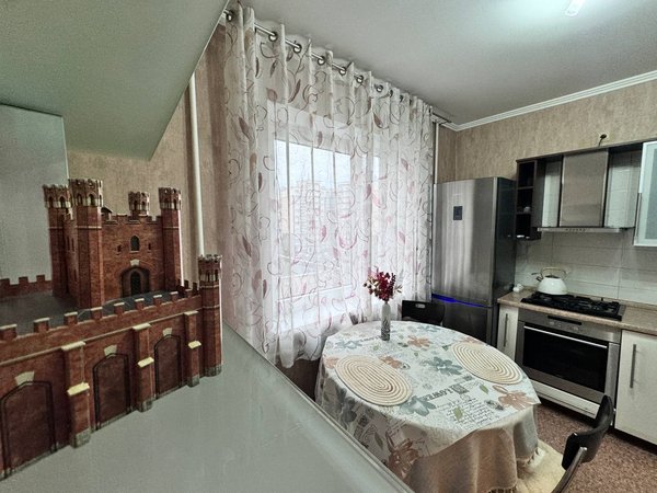 photo_5330266010654805245_y