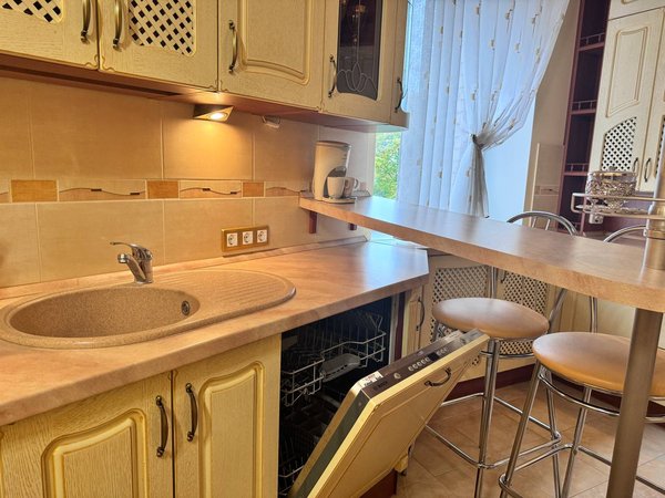 photo_5470004227620338186_y (1)