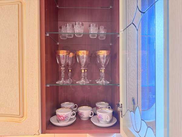 photo_5470004227620338188_y