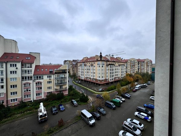 photo_5470004227620338218_y